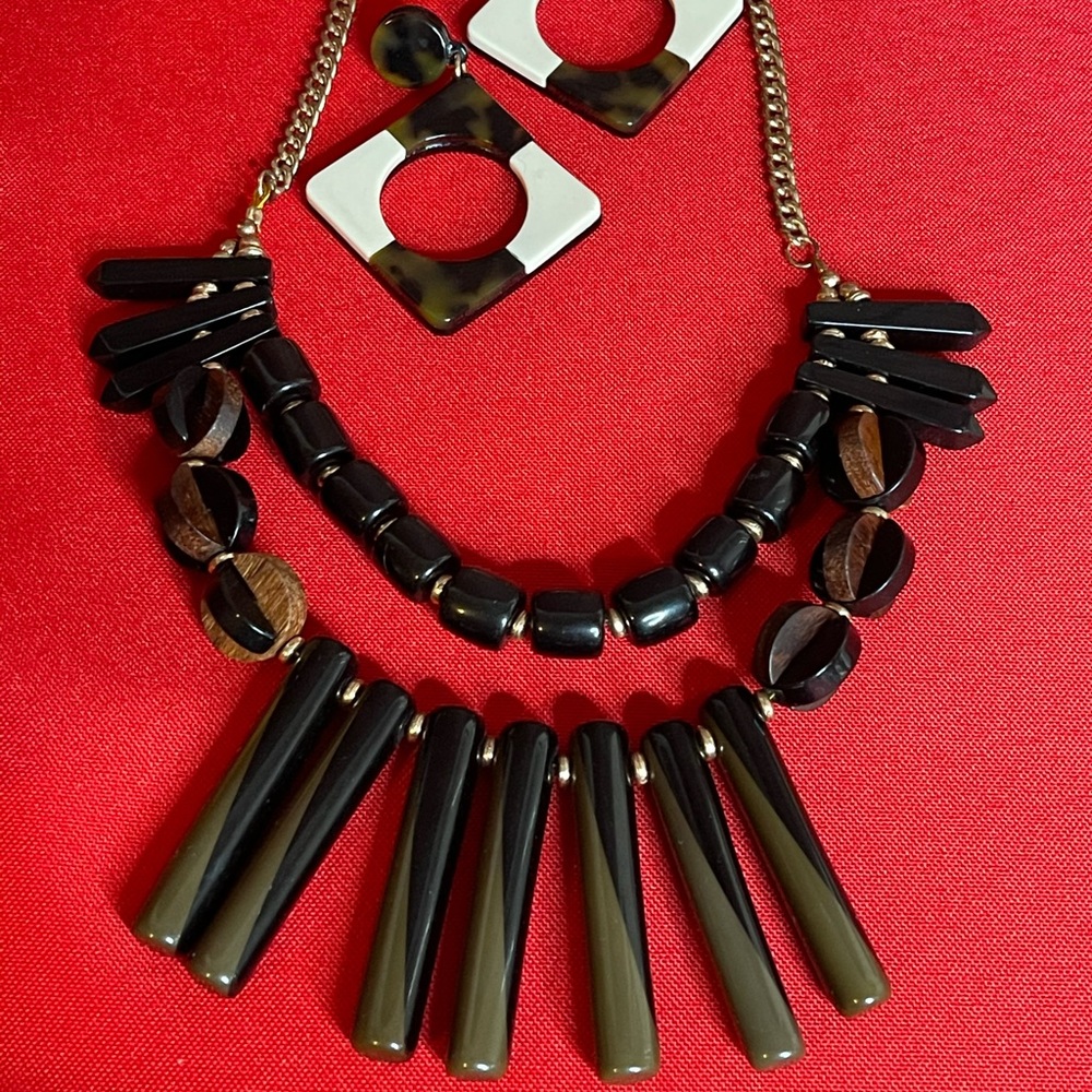 Tribal Necklace & Earrings